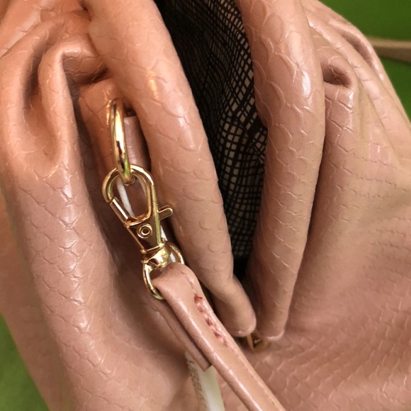 Cute soft pink crossbody bag - Picture 7 of 7